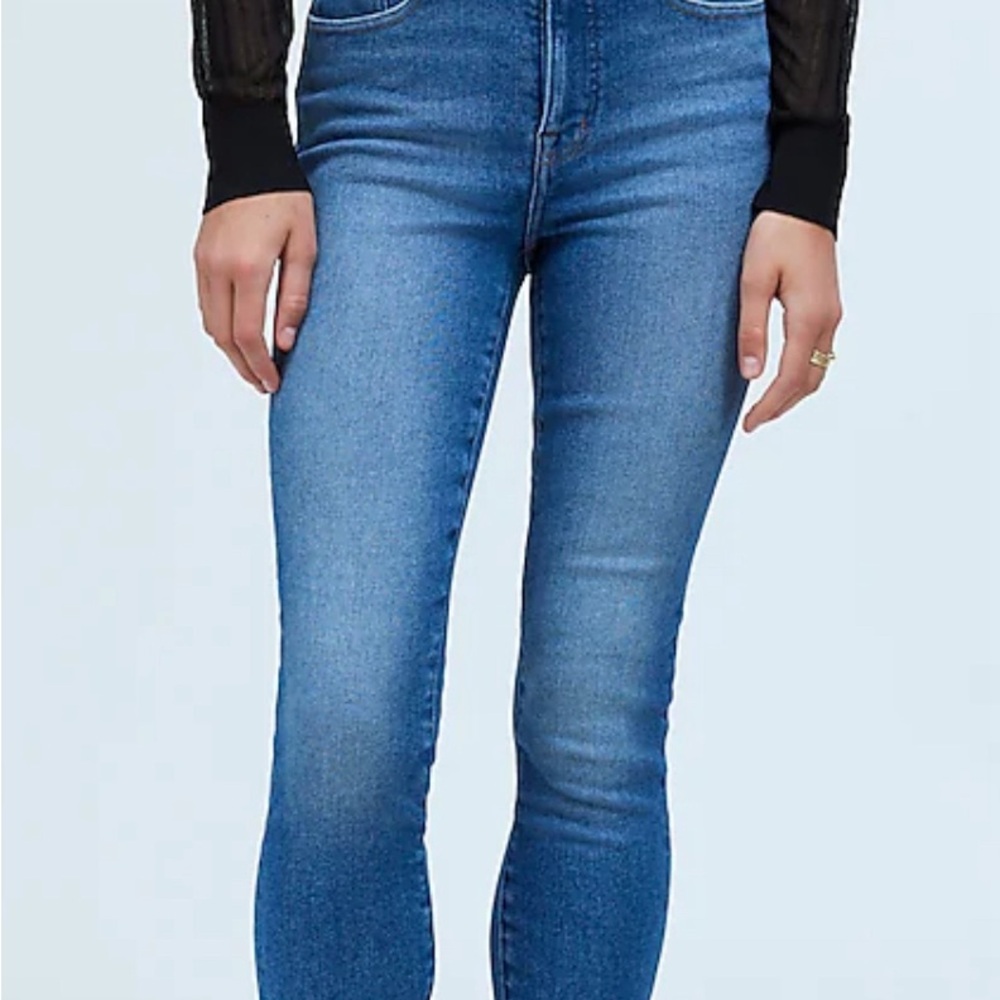 9” High-Rise Skinny Jeans - worn once